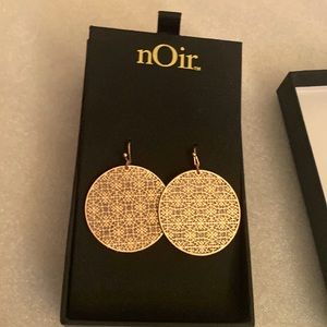New gold coloured earrings
